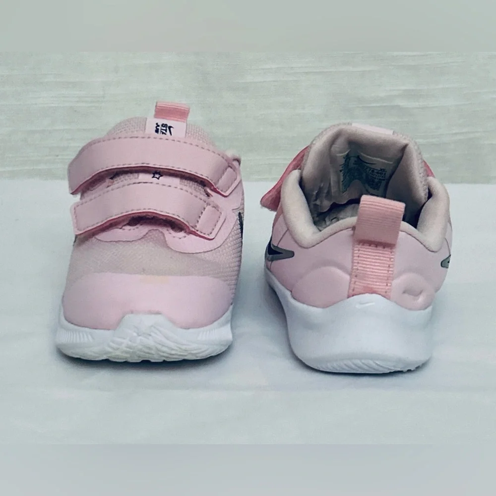Nike Star‎ Runner 3 Infant Kids Pink Velcro Athletic Sneakers